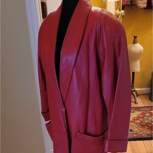 ❤ VINTAGE RED LEATHER COAT